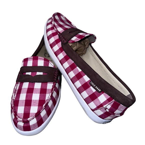 COLE HAAN - Maine Pinch Weekender in Red and White Gingham Check, size9, EUC - Picture 2 of 8